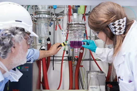 Two scientists in a lab