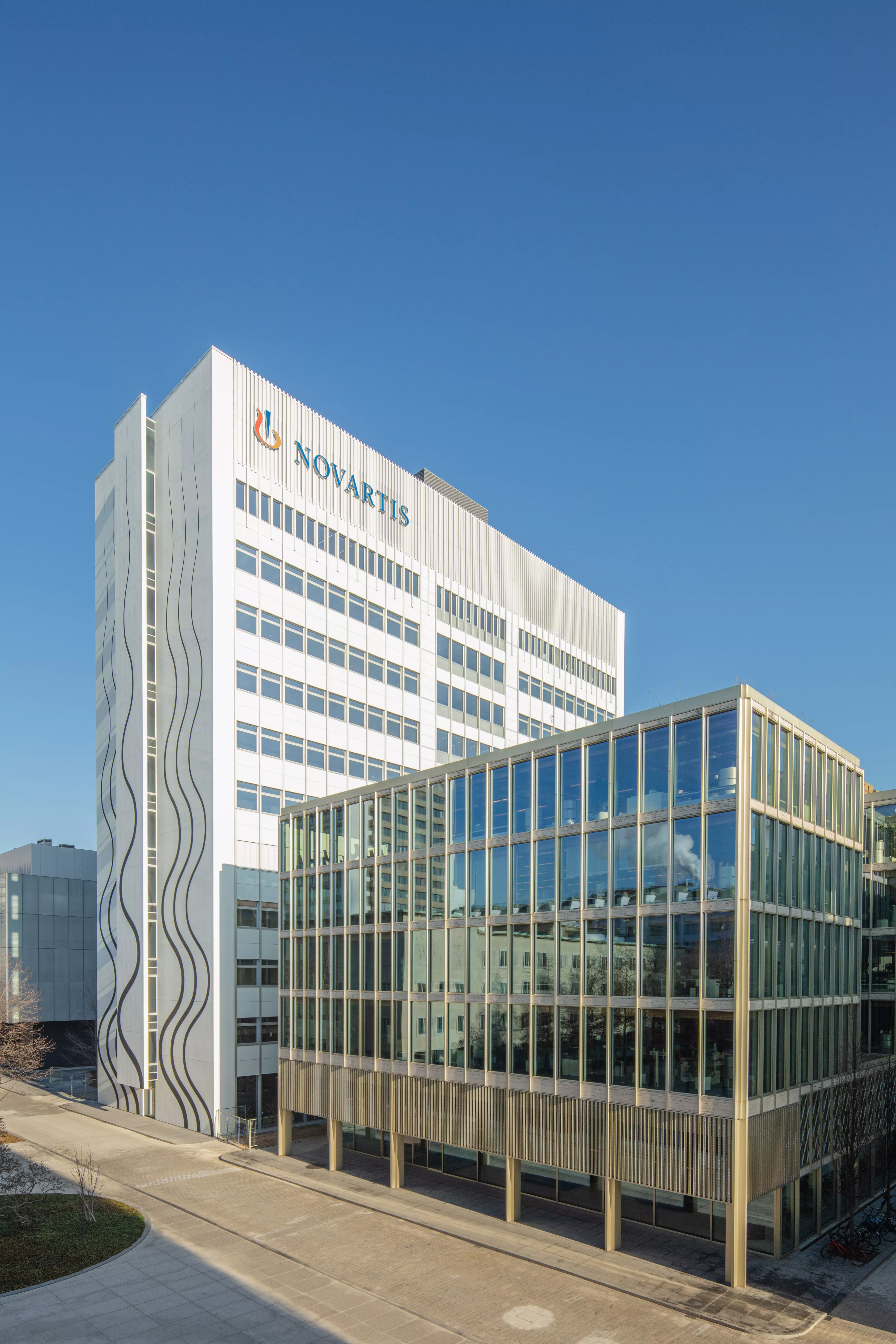 Banting 1 is a state-of-the-art laboratory and represents our drive to reimagine medicine. Banting 1 is a state-of-the-art laboratory and represents our drive to reimagine medicine.